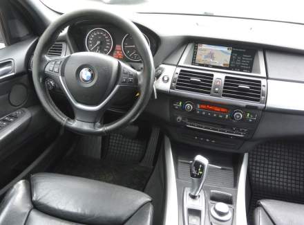 BMW - X5