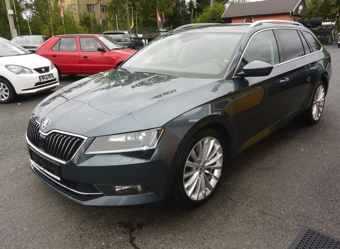 Škoda - Superb