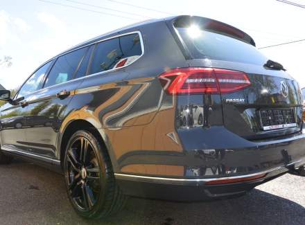 Volkswagen - Passat