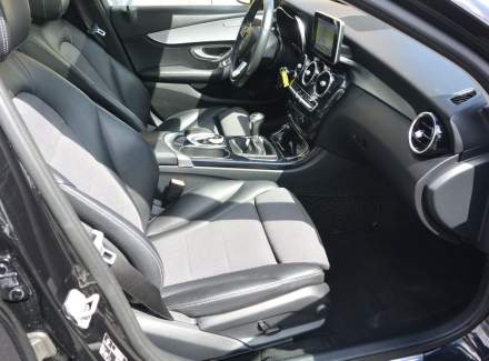 Mercedes-Benz - C-class