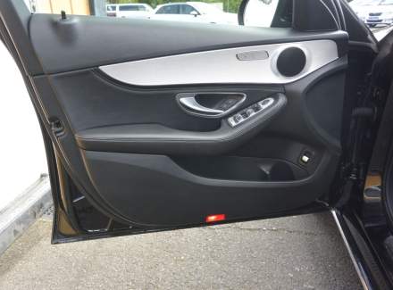 Mercedes-Benz - C-class