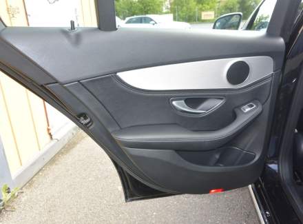 Mercedes-Benz - C-class