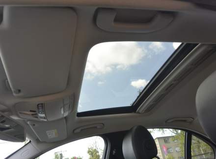 Mercedes-Benz - C-class