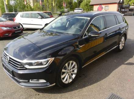 Volkswagen - Passat