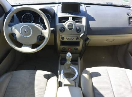 Renault - Megane