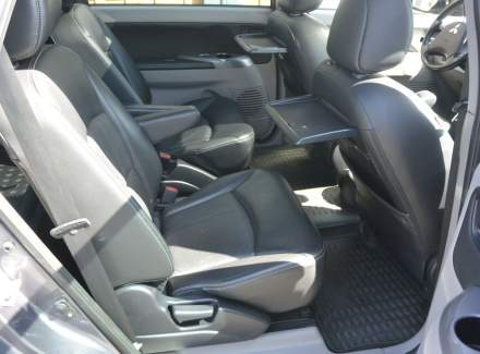 Mitsubishi - Grandis