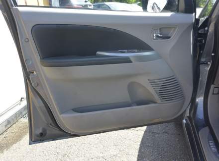 Mitsubishi - Grandis