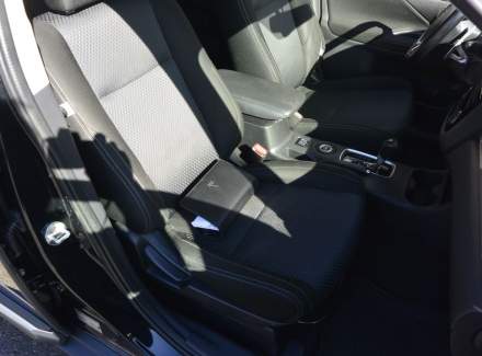 Mitsubishi - Outlander