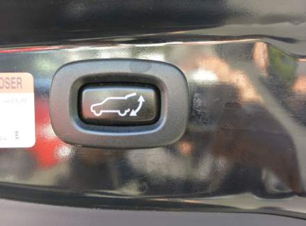 Mitsubishi - Outlander