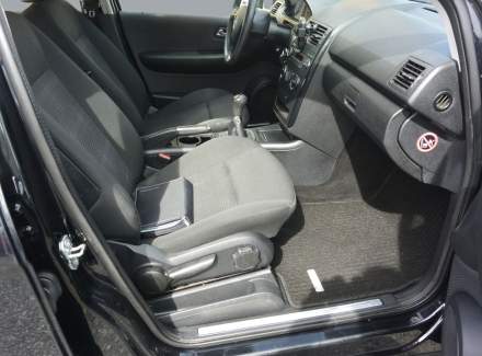 Mercedes-Benz - A-class