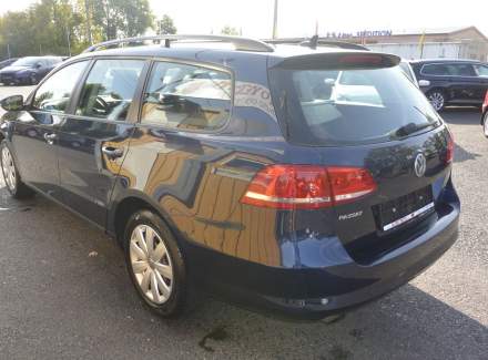Volkswagen - Passat