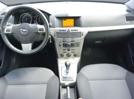 Opel - Astra