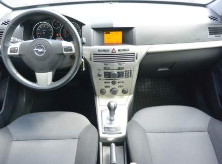 Opel - Astra