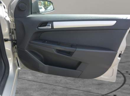 Opel - Astra