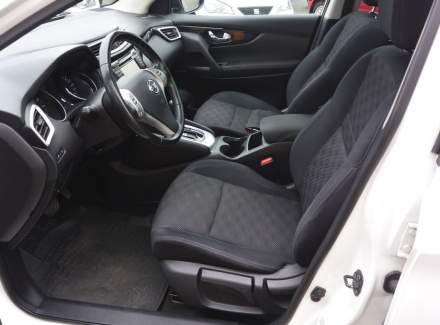 Nissan - Qashqai