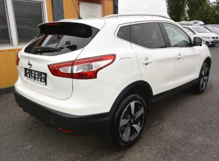 Nissan - Qashqai