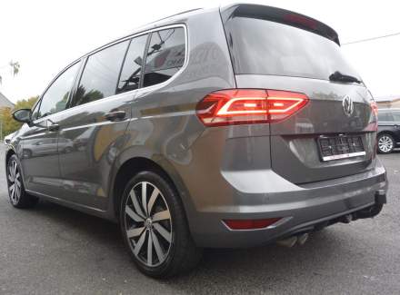 Volkswagen - Touran