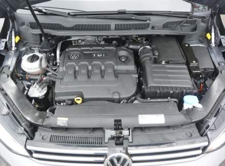Volkswagen - Touran