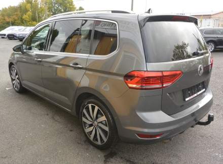 Volkswagen - Touran