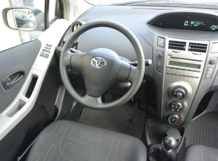 Toyota - Yaris