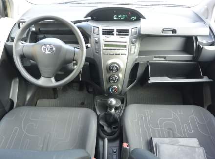 Toyota - Yaris