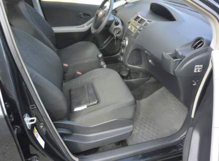 Toyota - Yaris