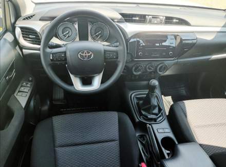 Toyota - Hilux