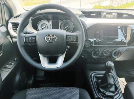 Toyota - Hilux
