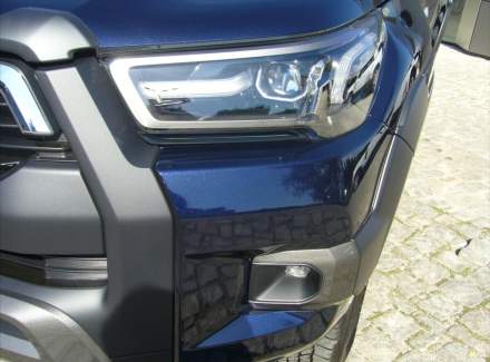 Toyota - Hilux