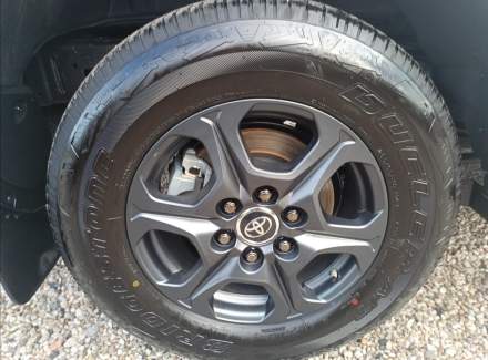 Toyota - Land Cruiser