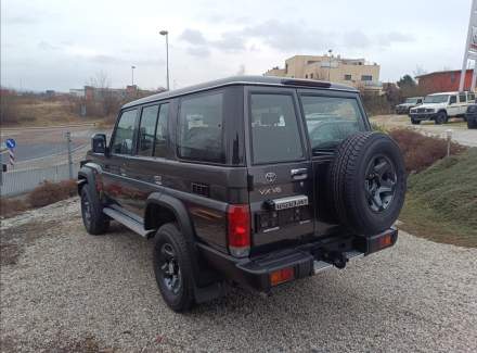Toyota - Land Cruiser