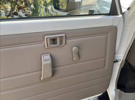 Toyota - Land Cruiser