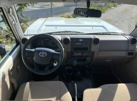Toyota - Land Cruiser