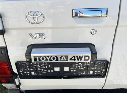 Toyota - Land Cruiser