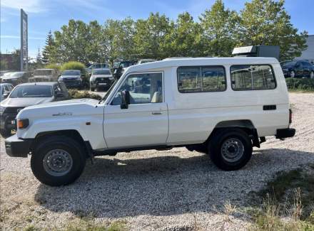 Toyota - Land Cruiser