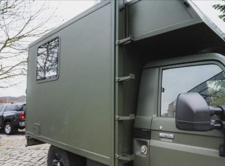 Toyota - Land Cruiser