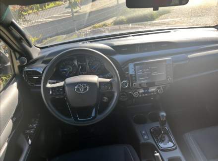 Toyota - Hilux