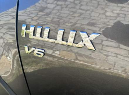 Toyota - Hilux