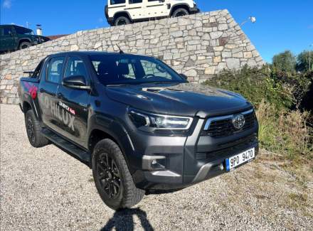 Toyota - Hilux