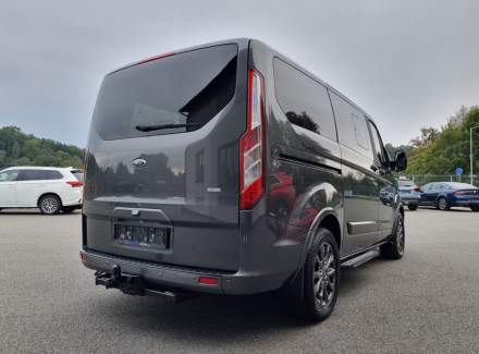 Ford - Tourneo Custom
