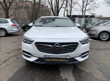 Opel - Insignia