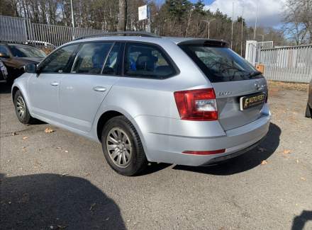 Škoda - Octavia