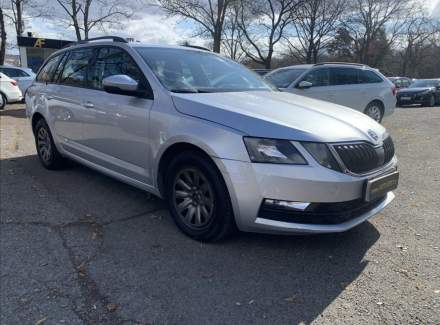 Škoda - Octavia