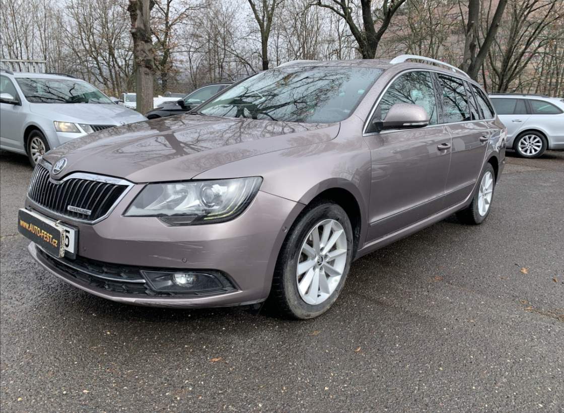 Škoda - Superb