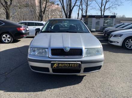 Škoda - Octavia