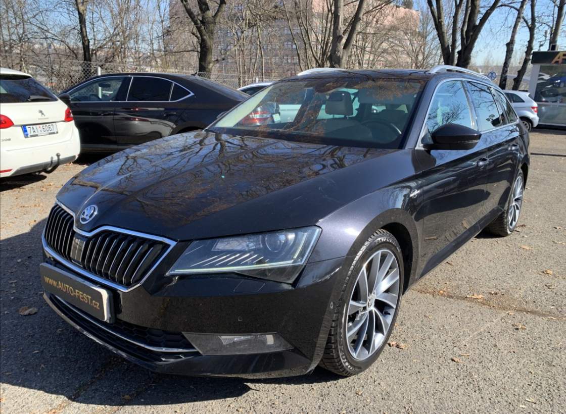 Škoda - Superb