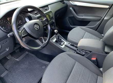 Škoda - Octavia