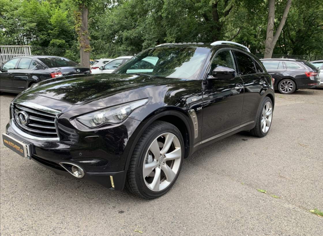 Infiniti - QX70