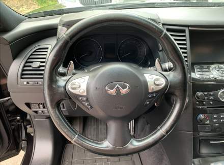 Infiniti - QX70