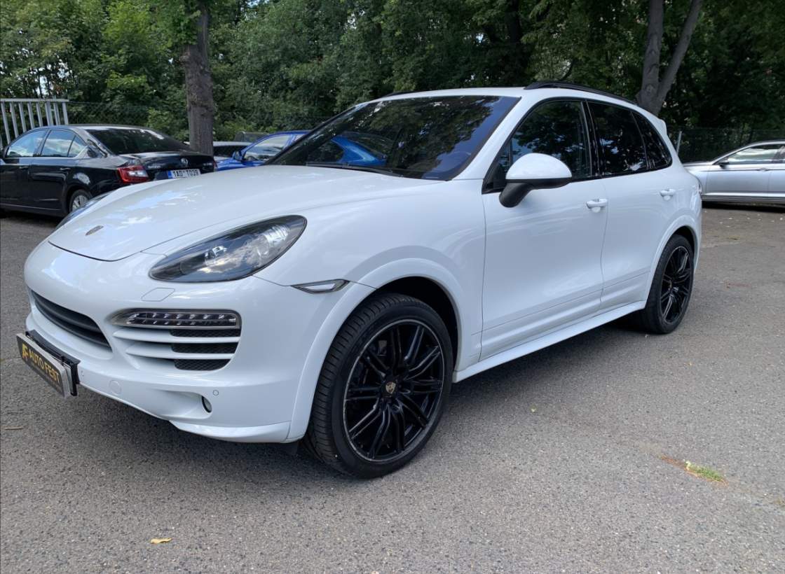 Porsche - Cayenne